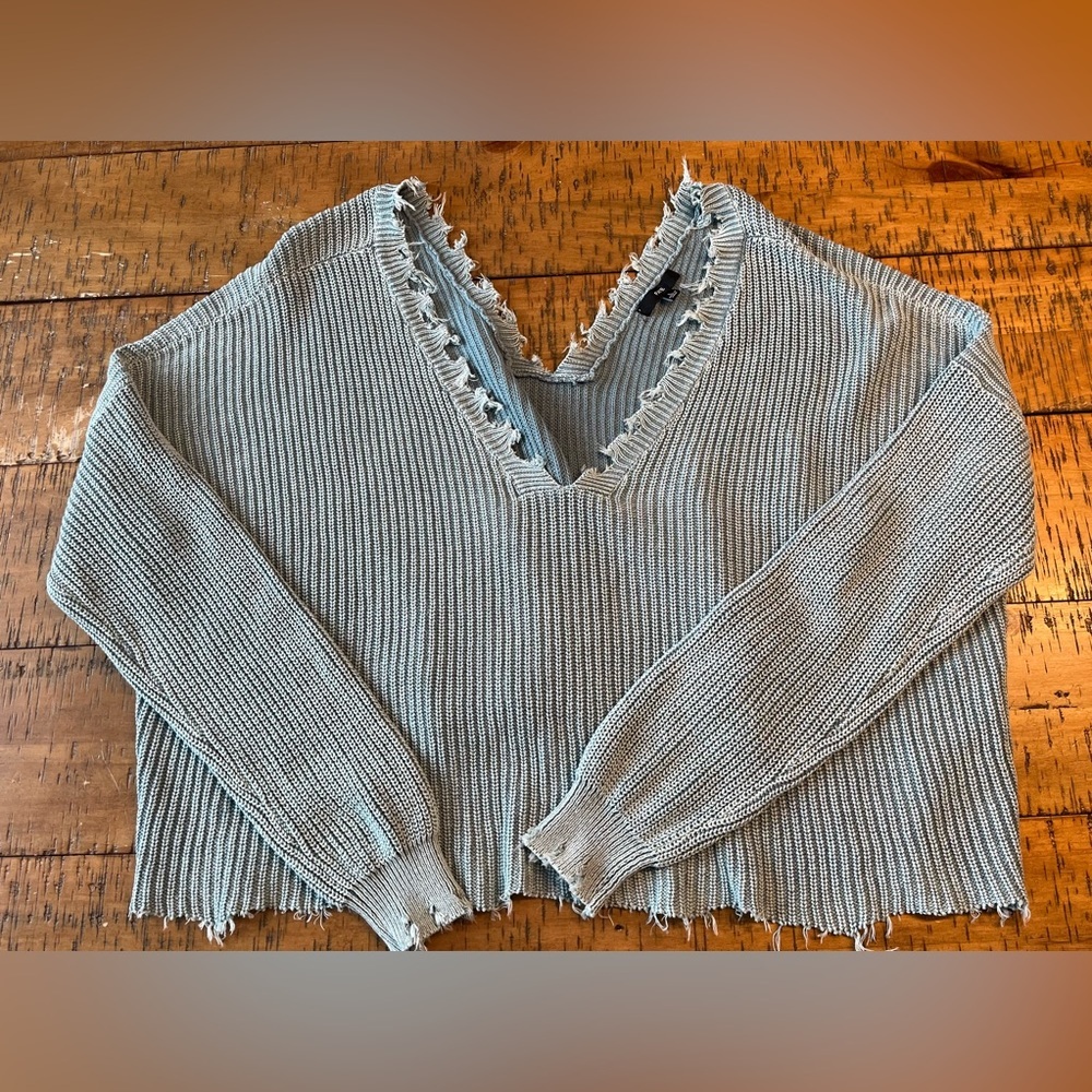 Fate Sweater size Large